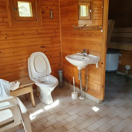 Ehdottomasti Talitiaisen Moekit *