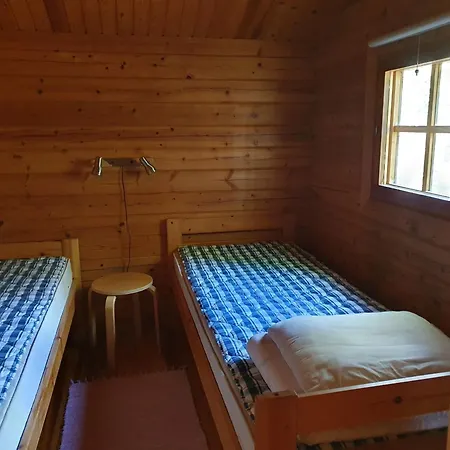 木屋 Ehdottomasti Talitiaisen Moekit Ylikitka